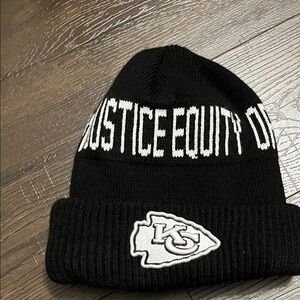 NFL Black and White Kansas City Chiefs Beanie